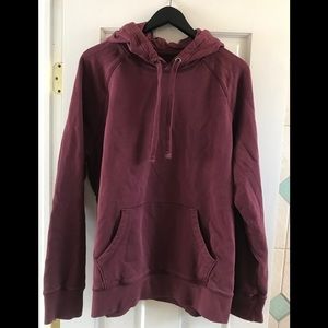 Maroon Goodfellow hoodie size L.